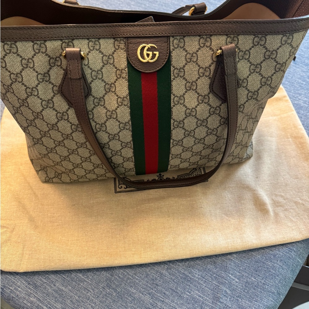 Ophidia large tote bag ::Gucci Beige and Brown Tote with Red and Green Stripe